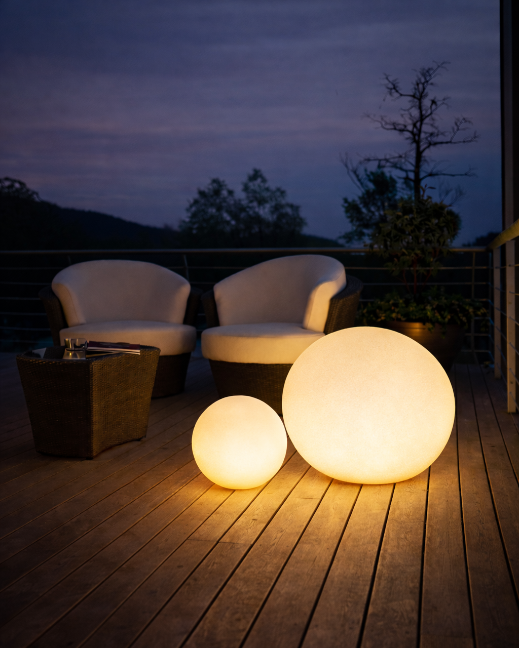 Lámpara Bola LED Exterior Recargable para Jardín y Fiesta